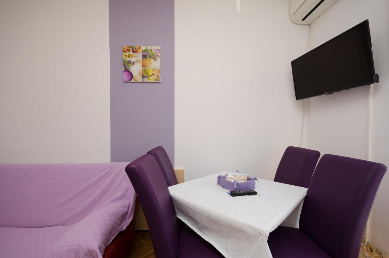 Apartments Mirjana B Лопар Екстериор снимка